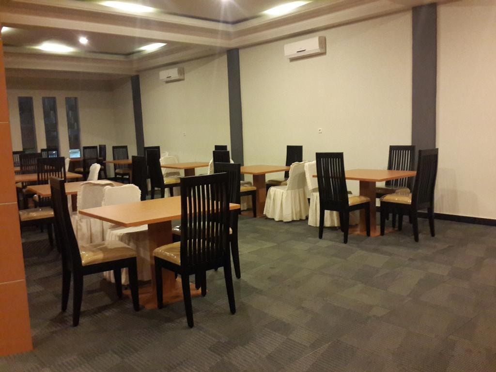 Raja Residence Jambi ג'מבי מראה חיצוני תמונה