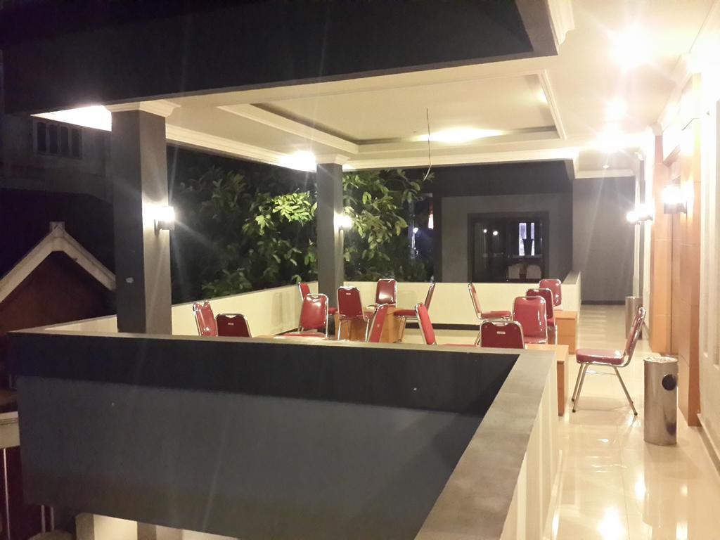 Raja Residence Jambi ג'מבי מראה חיצוני תמונה