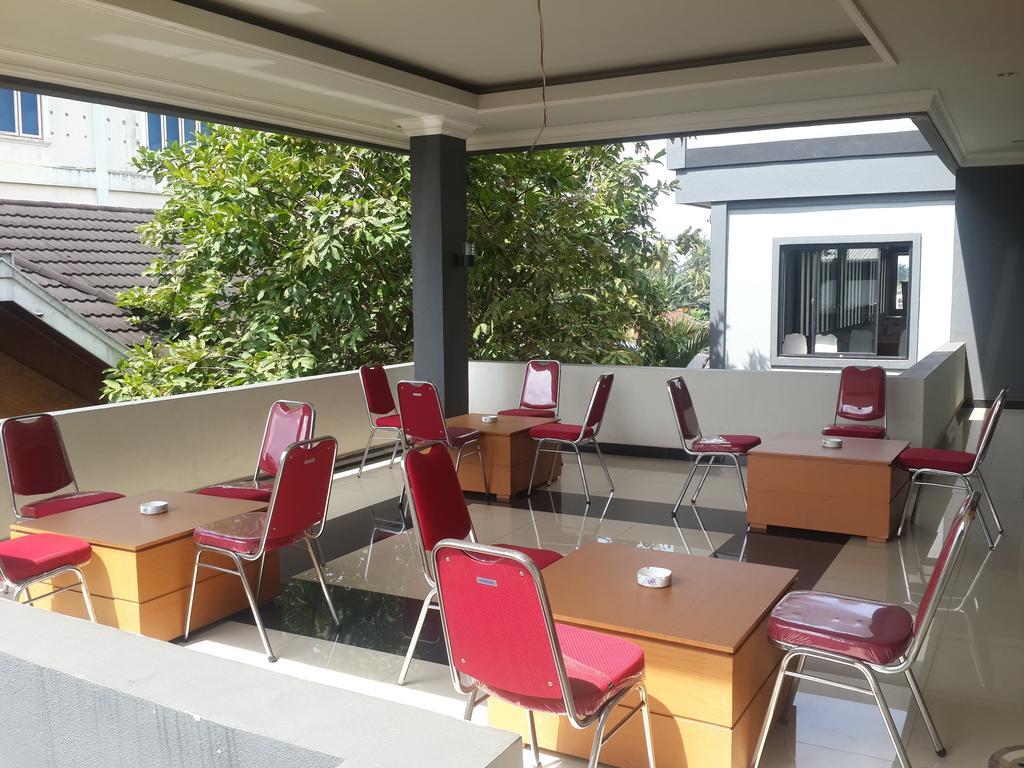 Raja Residence Jambi ג'מבי מראה חיצוני תמונה